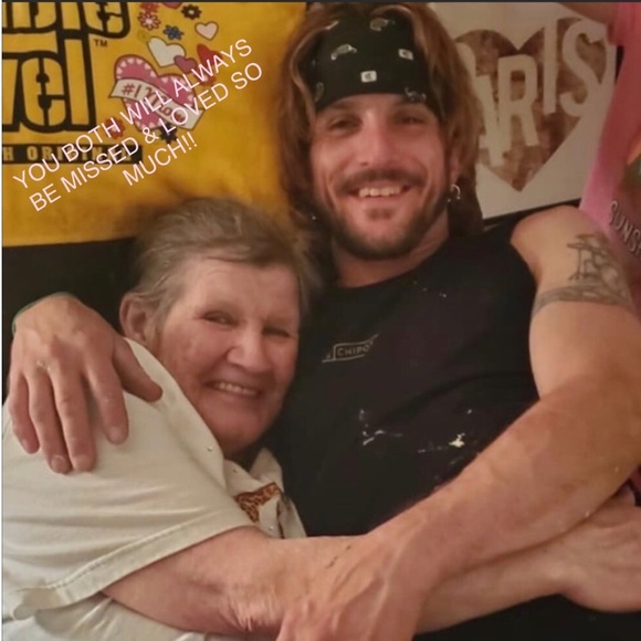 FOOTWEAR~ Boots Slides Sandals Sneakers - Picture 6 of 6